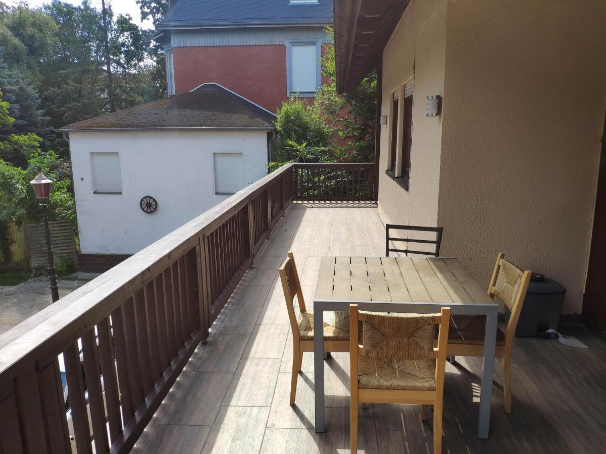 Ferienwohnung Mit 123Qm Fuer 8 Personen Mit Sehr Grossem Garten, Einfache Innen-Ausstattung Leipzig Exterior foto